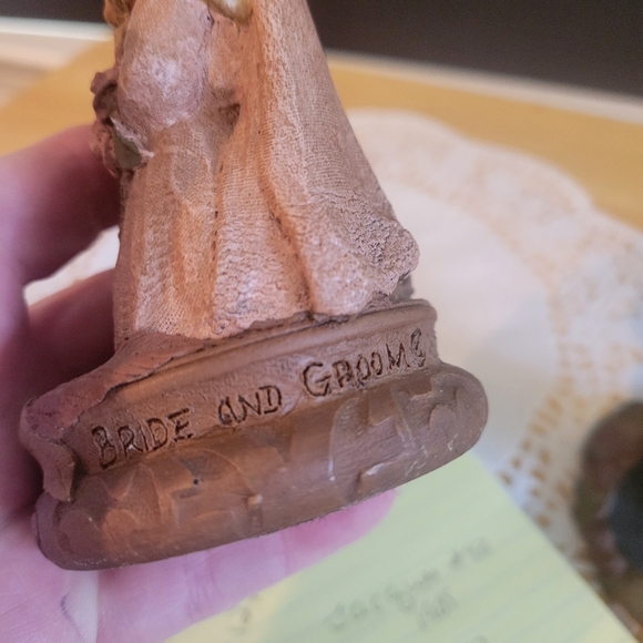 Lot of Three Tom Clark Gnomes: Bride & Groom, Jacques, Ace of Spades - Picture 10 of 16